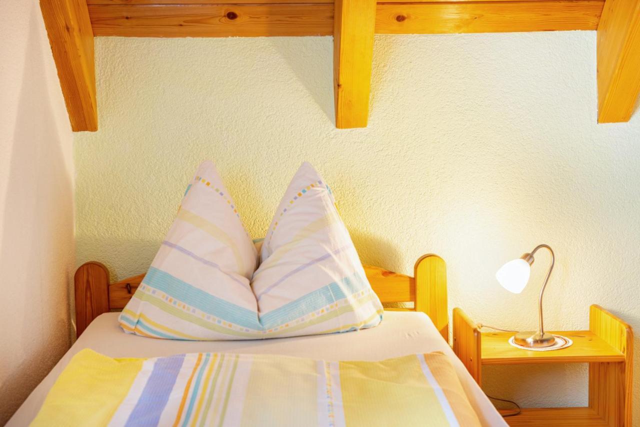 Beutenmuehle Straussenfarm Dach Owingen Dış mekan fotoğraf